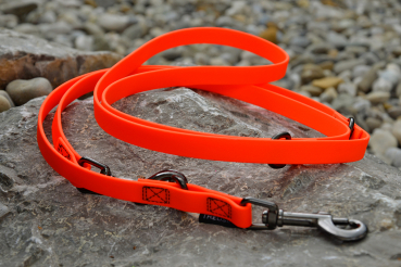 Treusinn Biothane Hundeleine neonorange 2m - 3-fach verstellbar